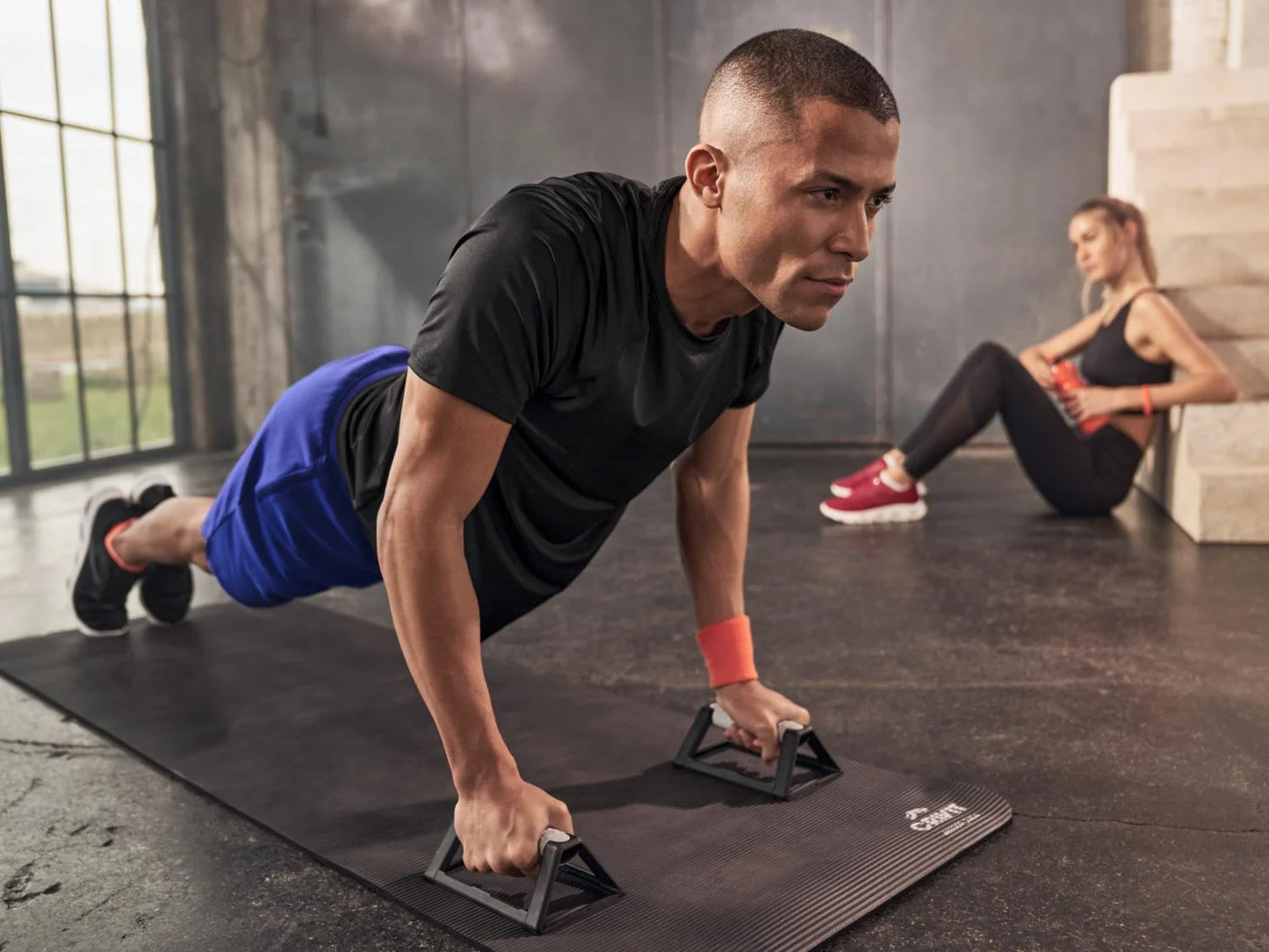 Bluzë Sportive për Meshkuj – Dry Fit XL (56-58)